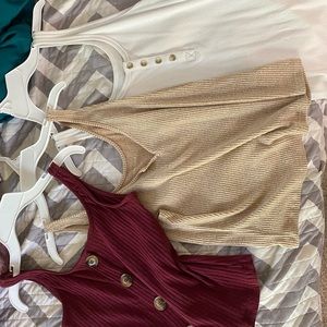 American Eagle tank top bundle